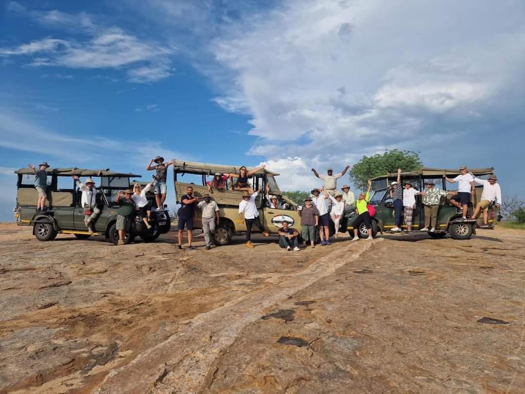 Overnight Stop Before Kruger National Park พาลาบอร์วา ภายนอก รูปภาพ